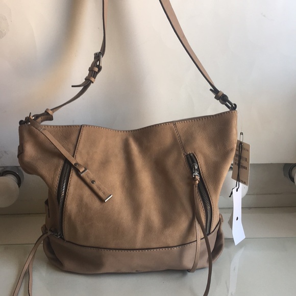 Treasure & Bond Handbags - A versatile hobo bag from Treasure & Bond